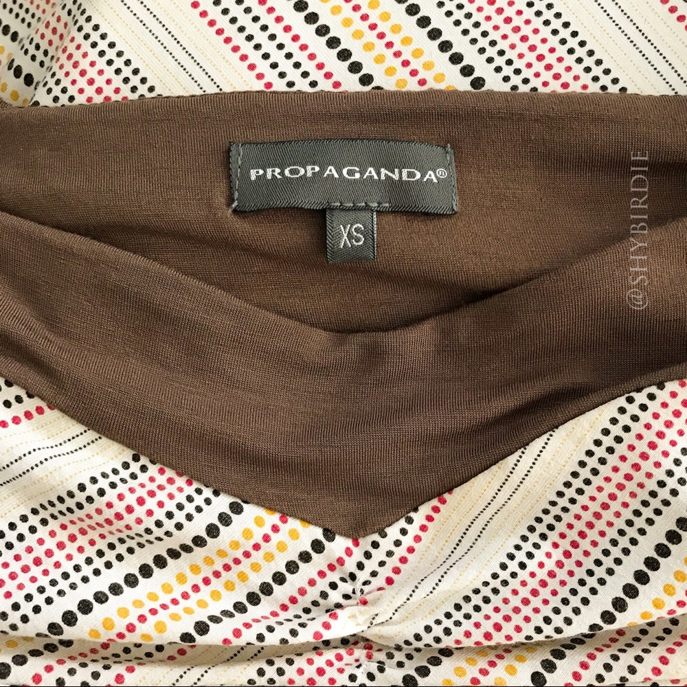 Retro Camisole Top in Zig Zag Dot Print - Picture 7 of 14